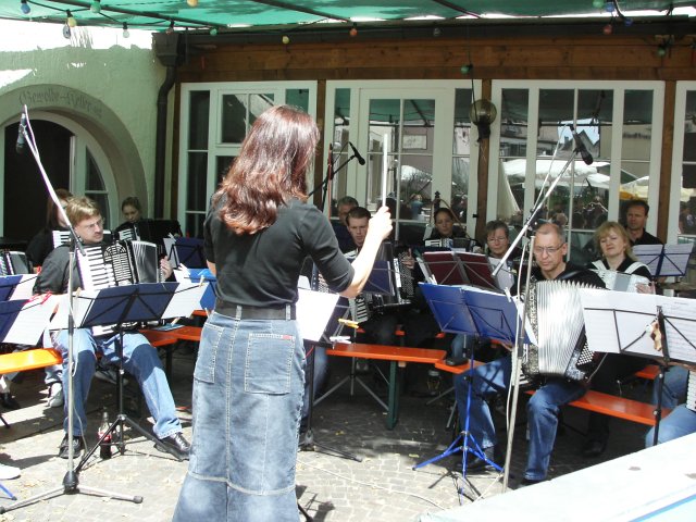 005.jpg